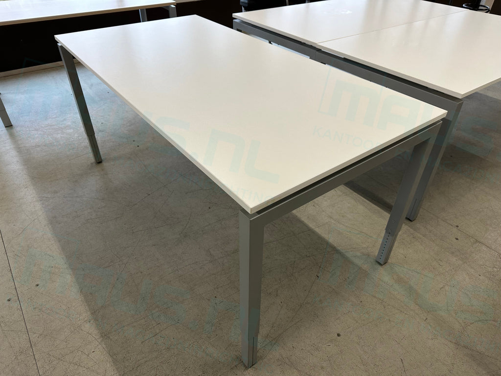 Gebruikte Bureau 180X90Cm Wit Swan Bureaus