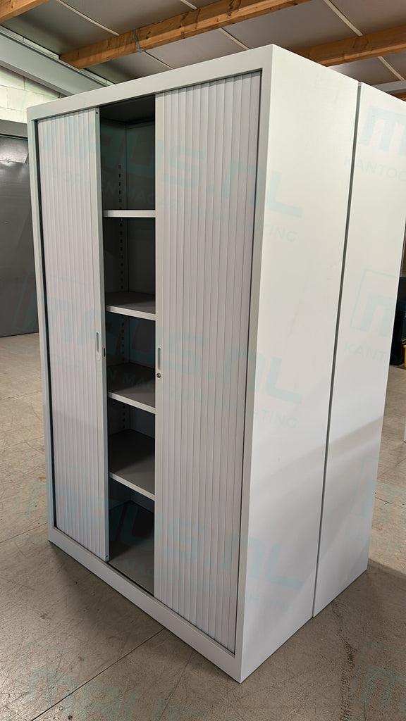 Gebruikte roldeurkast 195 cm lichtgrijs Roldeurkasten